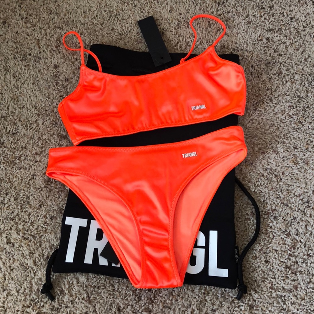 Triangl Mylos